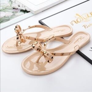 Nude Studded Jelly Sandals Flat Thong Slides Size 6 NWT